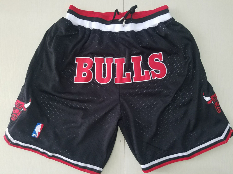 Men 2019 NBA Nike Chicago Bulls black shorts->chicago bulls->NBA Jersey